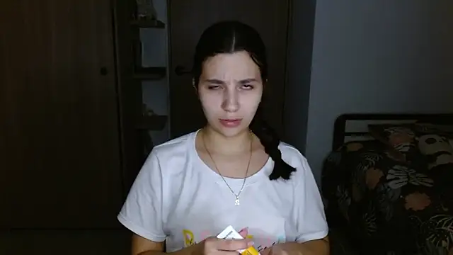 Snapshot of mia__lopez_ chatting on 05.06.26 mia lopez online show from 05.06.26