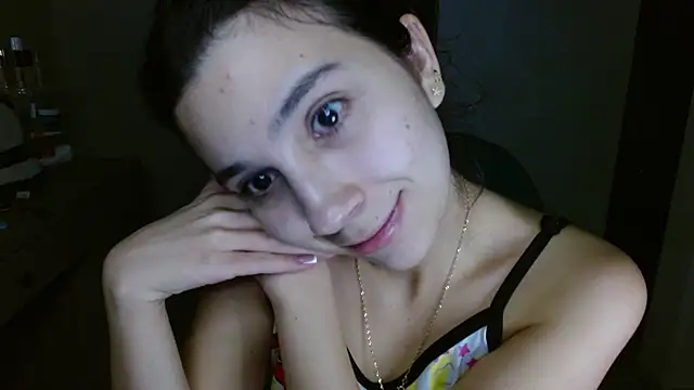 Snapshot of mia__lopez_ chatting on 06.11.26 mia lopez online show from 06.11.26