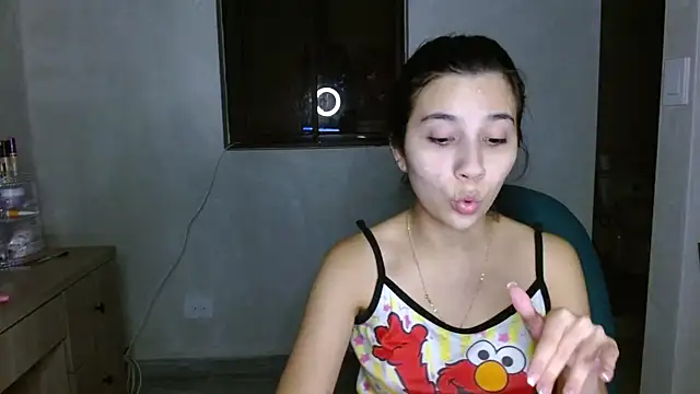 mia  lopez  online show from 06.25.26