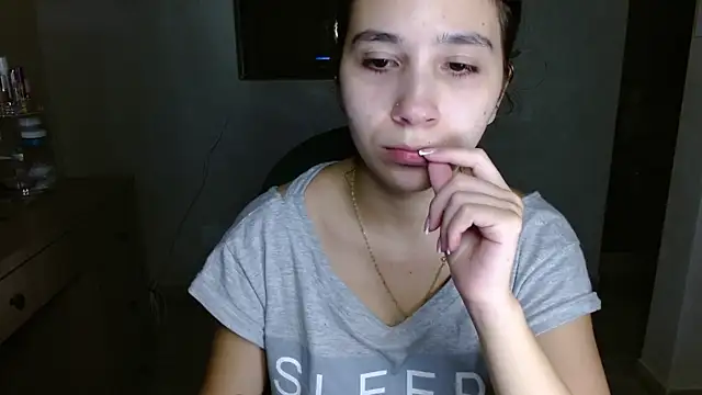 mia  lopez  online show from 07.02.26
