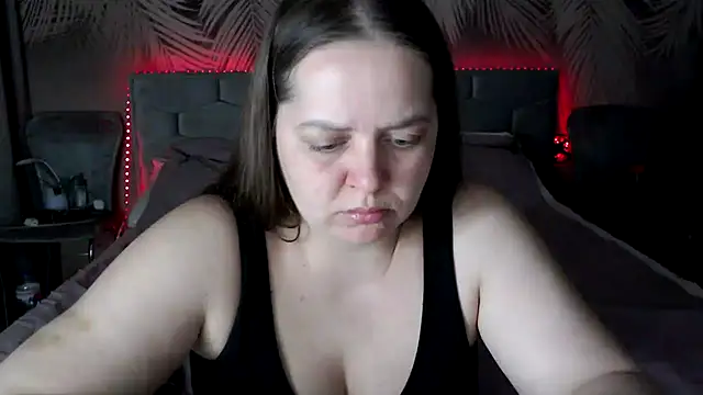 uliastar online show from 04.08.26