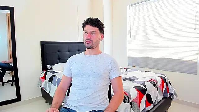 Snapshot of alexman_fuck chatting on 11.11.25 alexman fuck online show from 11.11.25