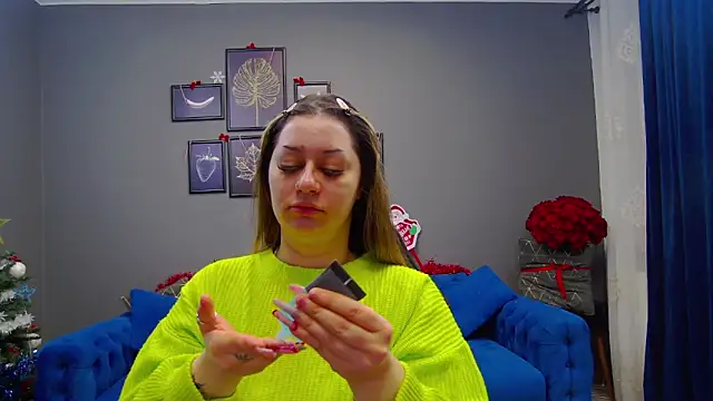 Katewalker  online show from 12.19.24