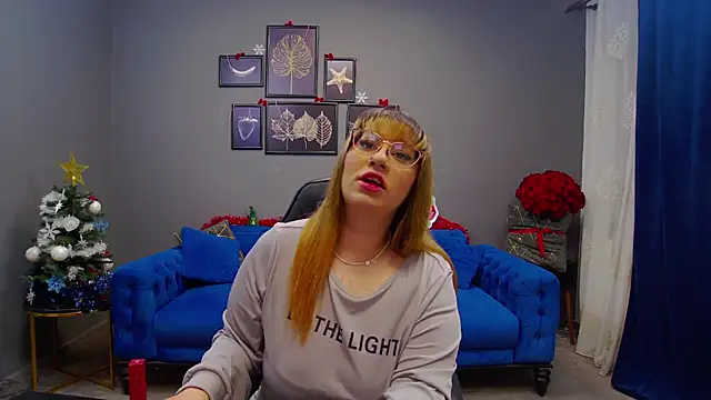 Katewalker  online show from 12.20.24