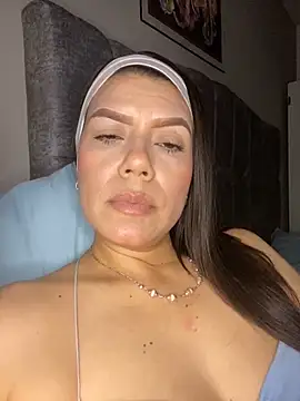 Snapshot of martina_contreras chatting on 05.19.26 martina contreras online show from 05.19.26