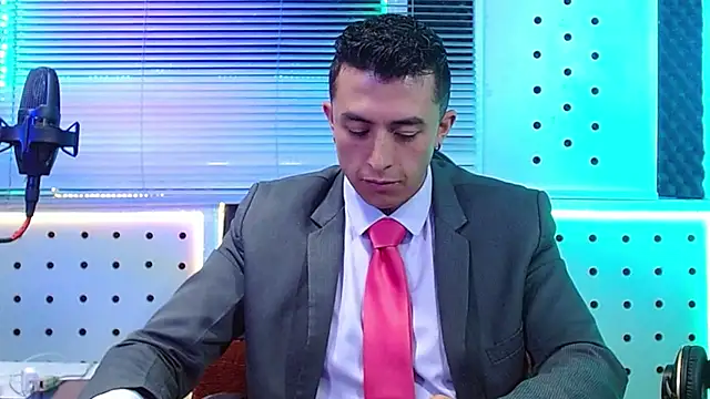 Darko0717 online show from 04.19.26