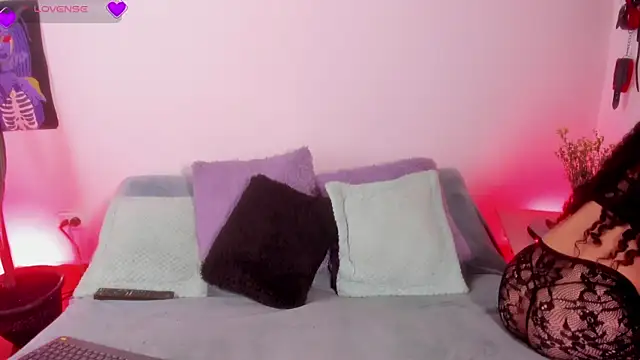 Cata green online show from 04.22.26