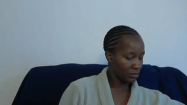 sluttylaura21 online show from 03.21.25