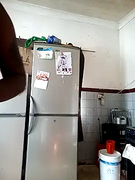 sluttylaura21 online show from 02.11.26