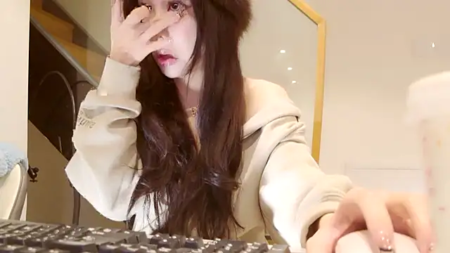 Serena-AU online show from 01.15.25