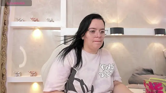 anette cooper online show from 11.12.25