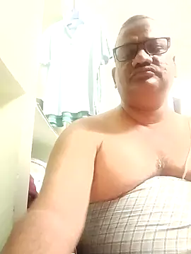 StarPacifist6 online show from 12.27.24