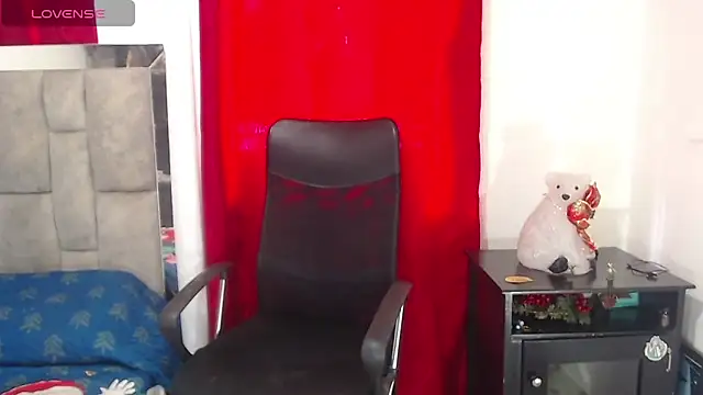 cinthya walker1 online show from 12.19.25