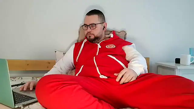 cutie ben online show from 02.16.25