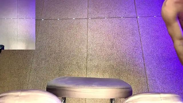 Farmer James online show from 11.24.25