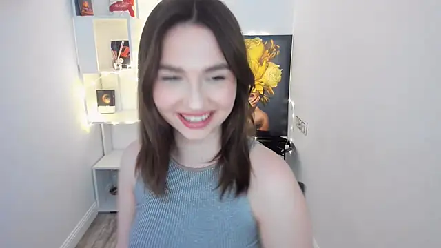 Snapshot of GracefulLook chatting on 02.11.25 GracefulLook online show from 02.11.25