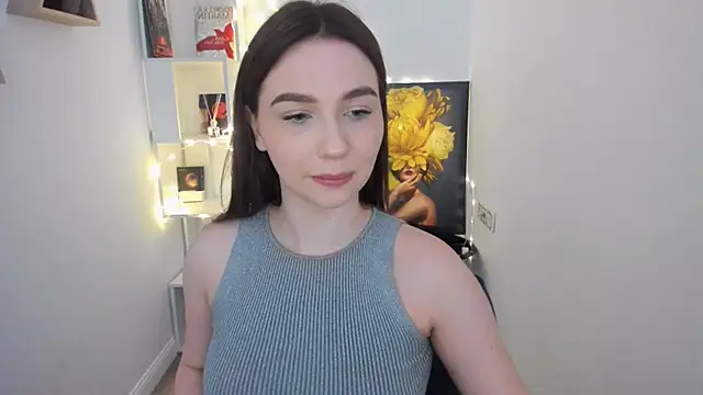 Snapshot of GracefulLook chatting on 02.11.25 GracefulLook online show from 02.11.25