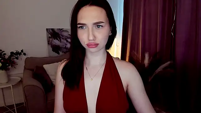 Snapshot of GracefulLook chatting on 09.22.25 GracefulLook online show from 09.22.25