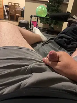 Snapshot of sexydadbod1 chatting on 09.12.25 sexydadbod1 online show from 09.12.25