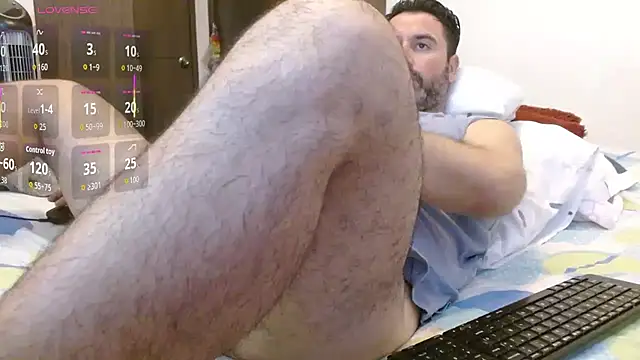 rodrher81 online show from 10.03.25