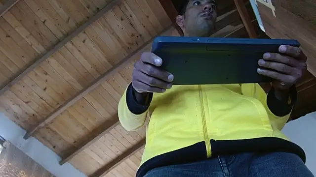 JohanyLatino online show from 07.17.26