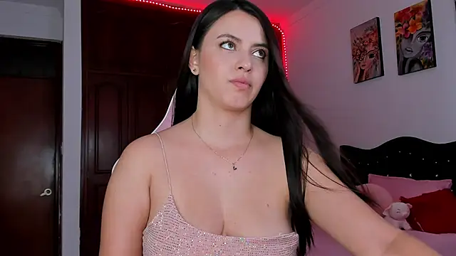 Sara Squirting Heels online show from 06.04.26