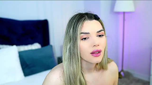 SophieAnn online show from 03.20.26