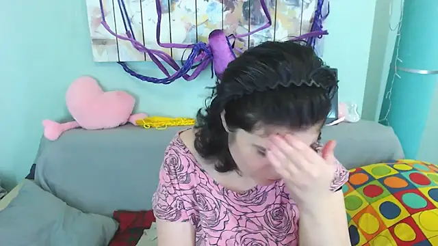 EverlyRays online show from 12.20.24