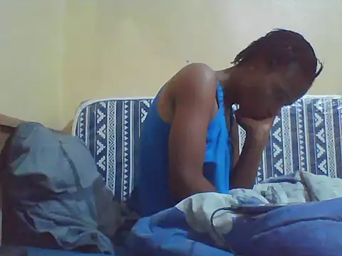 Smillie prety online show from 03.10.26