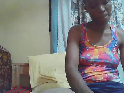 Snapshot of Smillie_prety chatting on 06.13.26 Smillie prety online show from 06.13.26