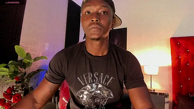 DannSmmith online show from 10.25.25