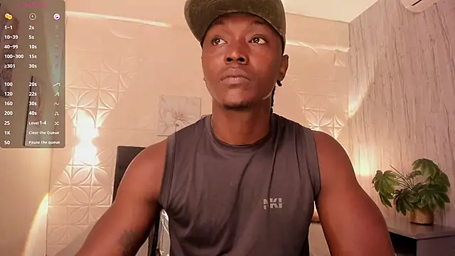 DannSmmith online show from 11.15.25