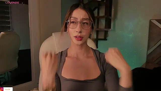 Snapshot of lua_ferch__ chatting on 01.23.25 lua ferch online show from 01.23.25