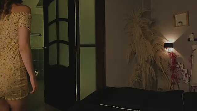 Snapshot of lua_ferch__ chatting on 02.08.25 lua ferch online show from 02.08.25