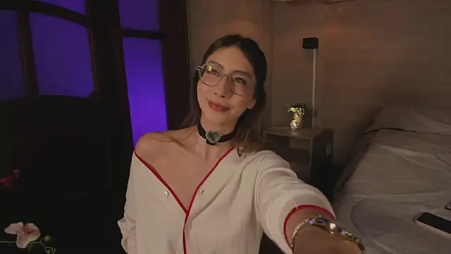 Snapshot of lua_ferch__ chatting on 03.14.25 lua ferch online show from 03.14.25