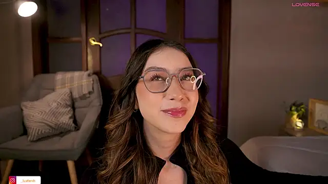 Snapshot of lua_ferch__ chatting on 09.18.25 lua ferch online show from 09.18.25