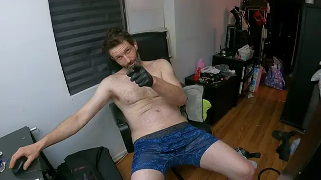 Snapshot of leanjamesdean chatting on 03.03.25 leanjamesdean online show from 03.03.25