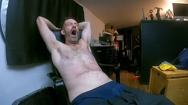 Snapshot of leanjamesdean chatting on 09.27.25 leanjamesdean online show from 09.27.25