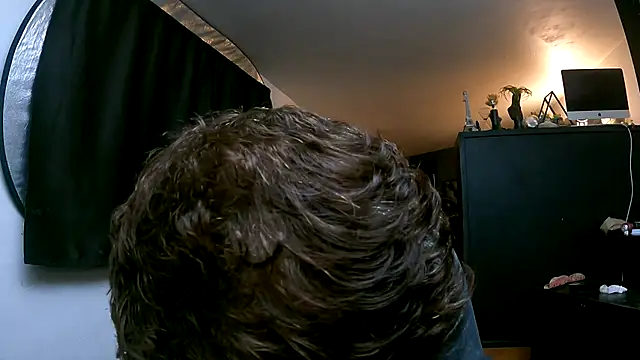 Snapshot of leanjamesdean chatting on 09.28.25 leanjamesdean online show from 09.28.25