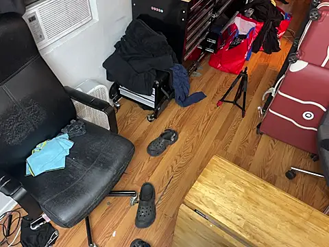 leanjamesdean online show from 03.23.26