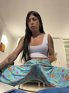 missdirtyhot  online show from 02.12.25