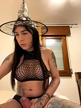 missdirtyhot  online show from 10.30.25