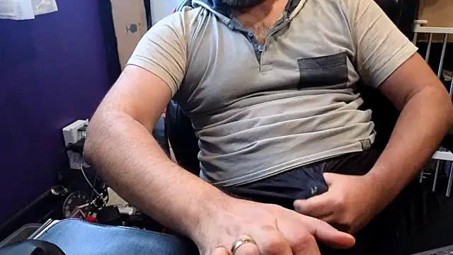 Sakhtlaundaz online show from 02.25.26