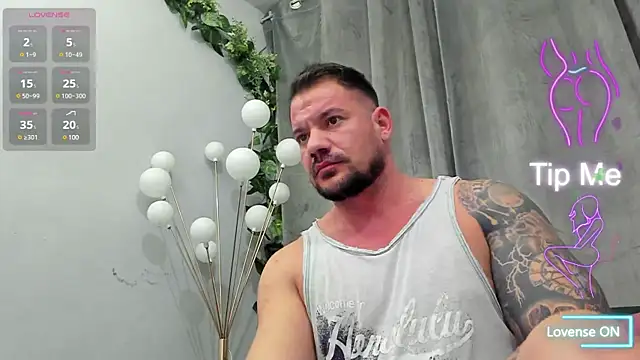 musclemonster31 online show from 03.08.25