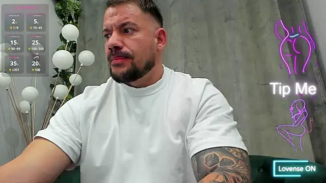 musclemonster31 online show from 03.16.25