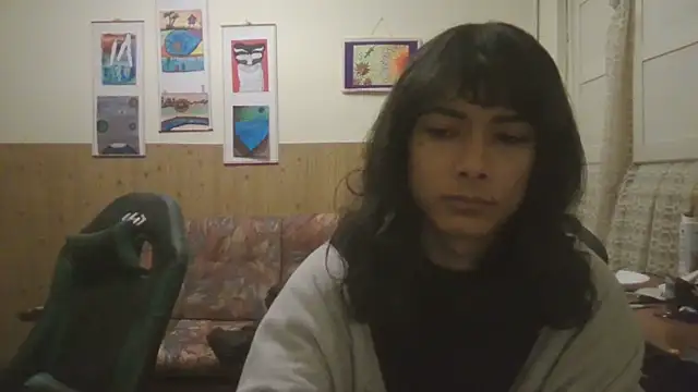 calliemaggotbone online show from 11.15.25