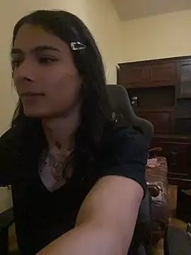 calliemaggotbone online show from 06.14.26
