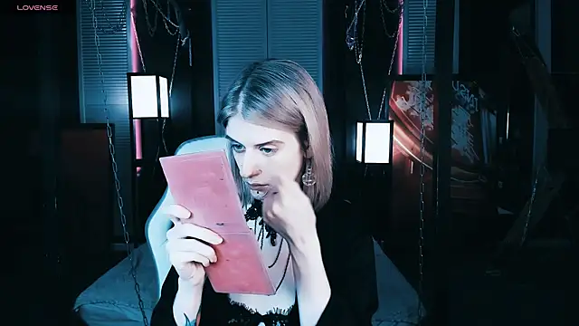 Noah ElmerX online show from 02.05.25