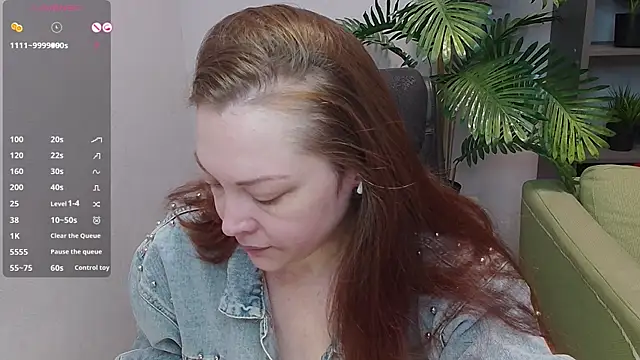 CutieGinger online show from 10.05.25