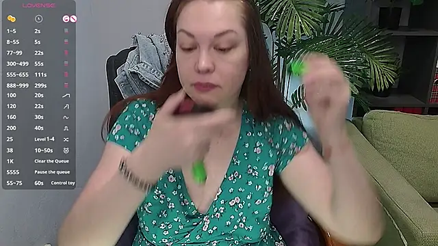 CutieGinger online show from 11.01.25